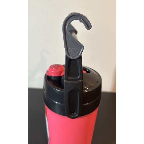 New Igloo Sport Beverage Cooler 1/2 Gallon Capacity With Hooks- Pink - Picture 9 of 9